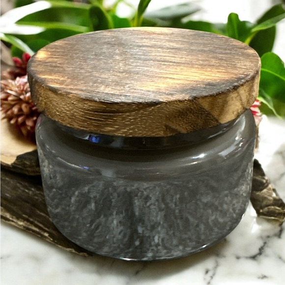 CREED AVENTUS DESIGNER, SCENT UNLEASHED LLC LUXURY HAND POURED SCENTED CANDLES! - Picture 1 of 2